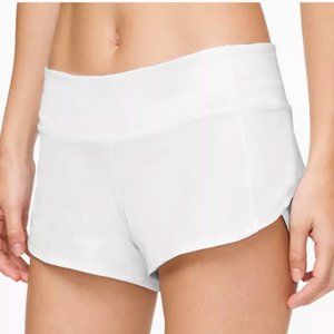 Lululemon white speed up shorts 2.5"